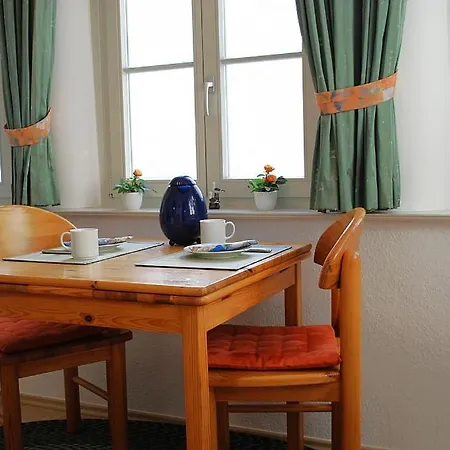 Haus-bellevue-appartement-10 아파트